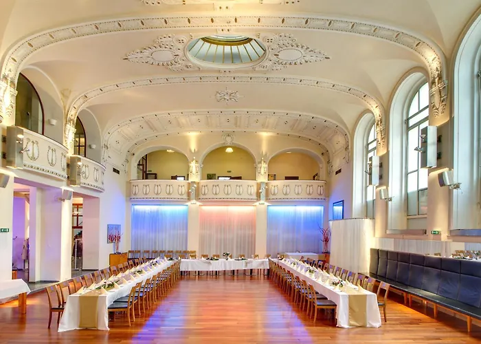 Hotell Theatrino Prag