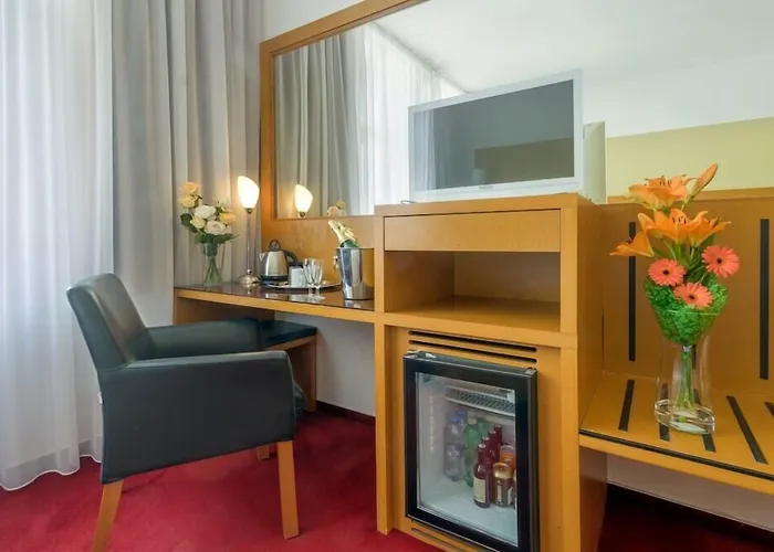 Hotell Theatrino 4*