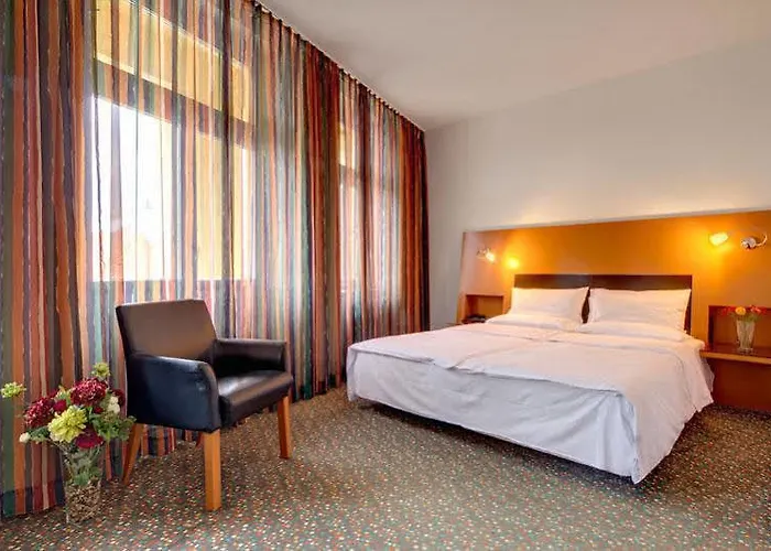 Hotell Theatrino 4*