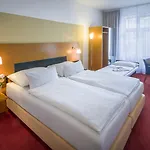 테어트리노 4* 프라하